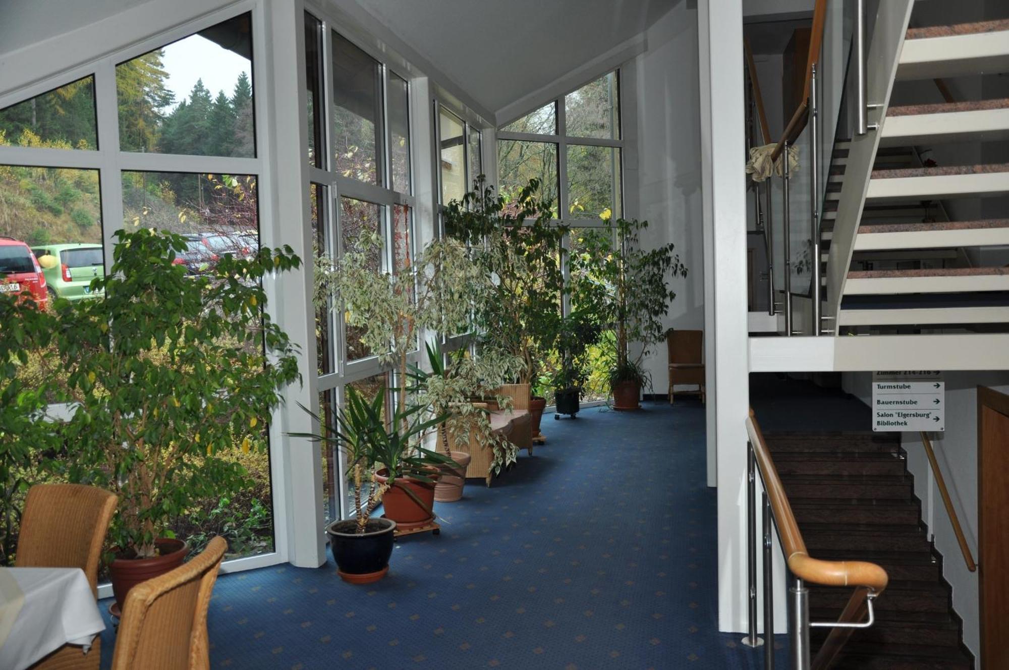 Hotel Am Wald -Garni- Elgersburg Экстерьер фото