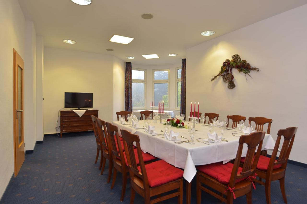 Hotel Am Wald -Garni- Elgersburg Экстерьер фото