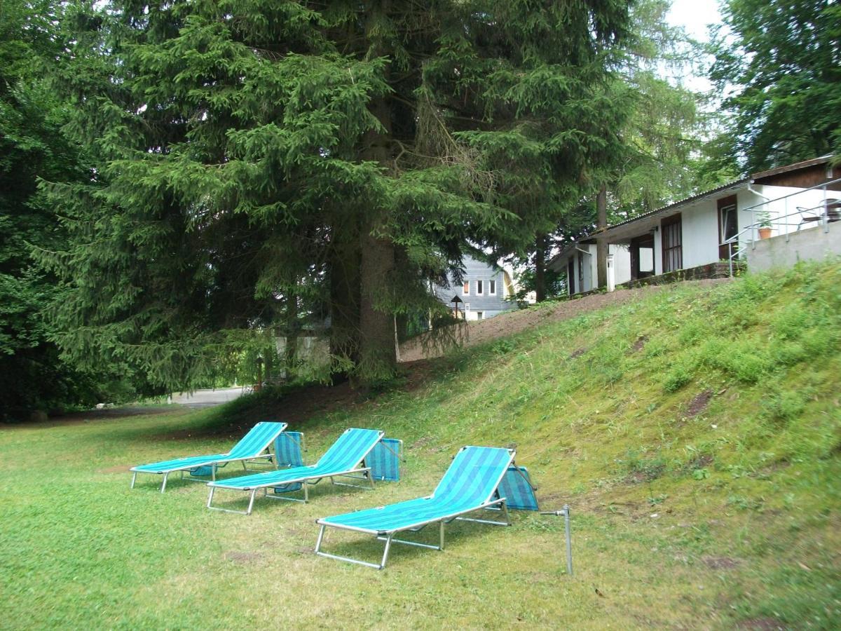 Hotel Am Wald -Garni- Elgersburg Экстерьер фото